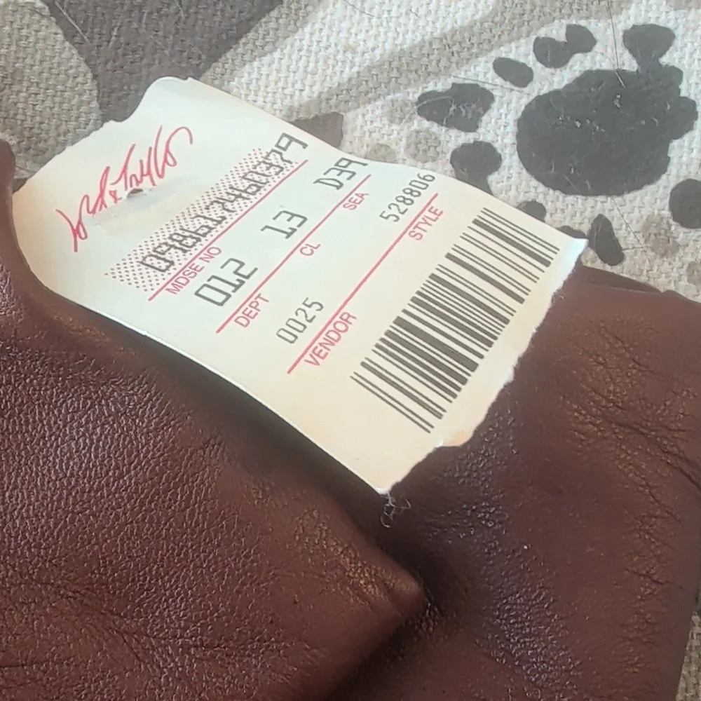 Nwt Leather Gloves - Picture 2 of 6